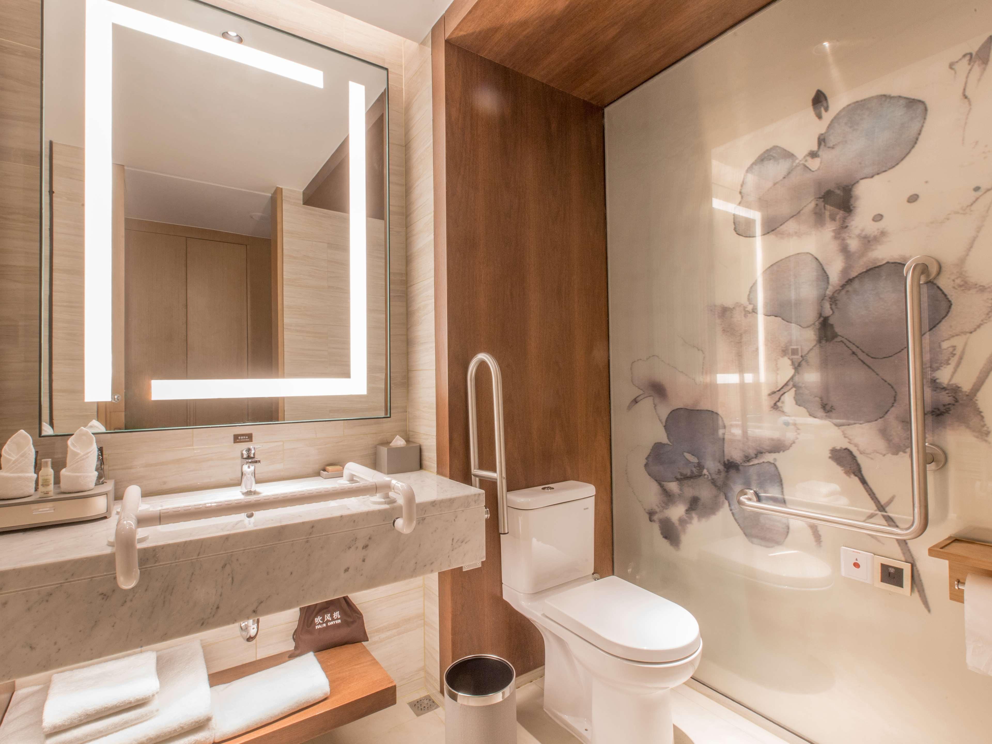 Hilton Garden Inn Zibo Zhangdian Exterior photo